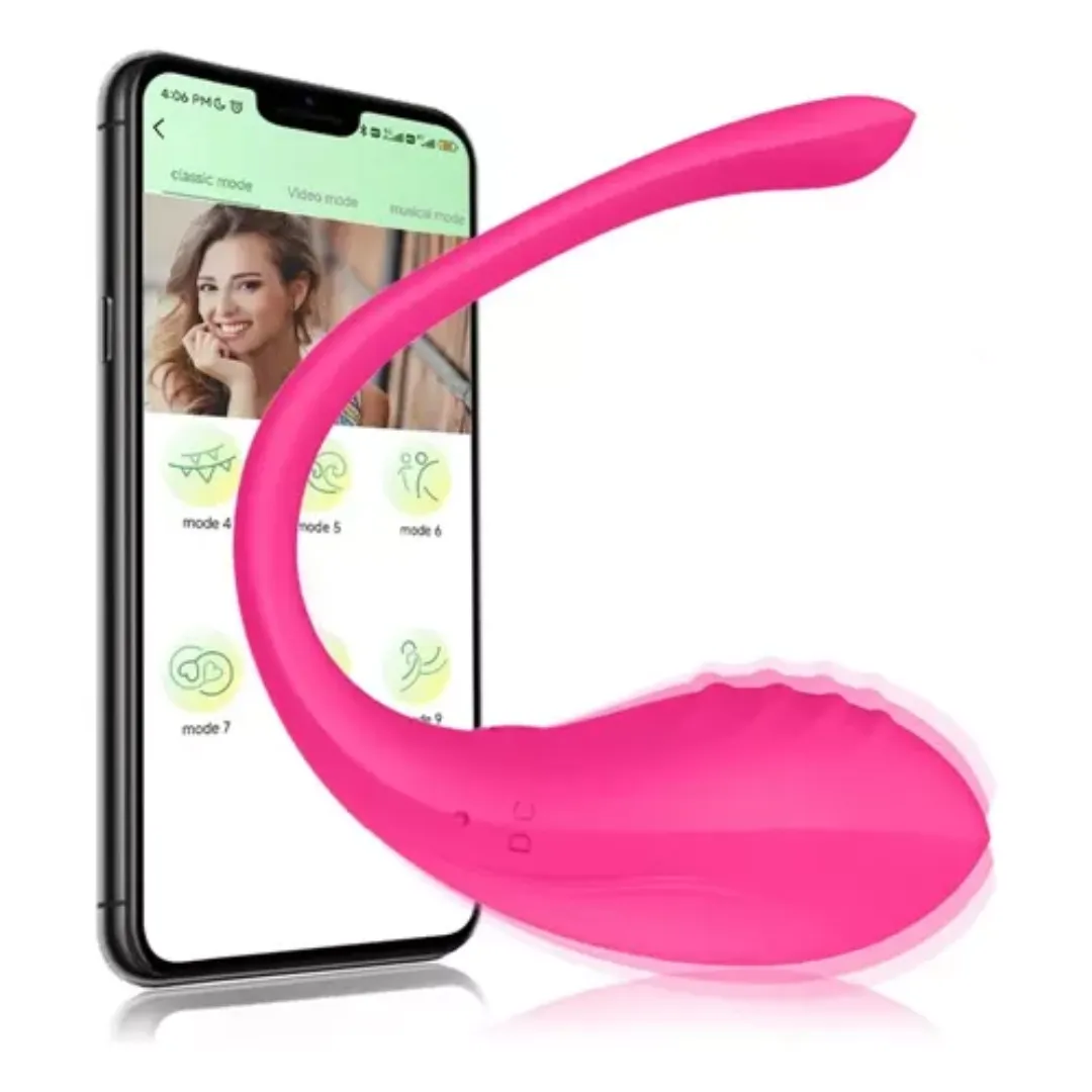 Con su control remoto vía app, este vibrador es ideal para jugar en pareja, descubrir sus fetiches más ardientes y atreverse a explorar el placer en cualquier lugar
